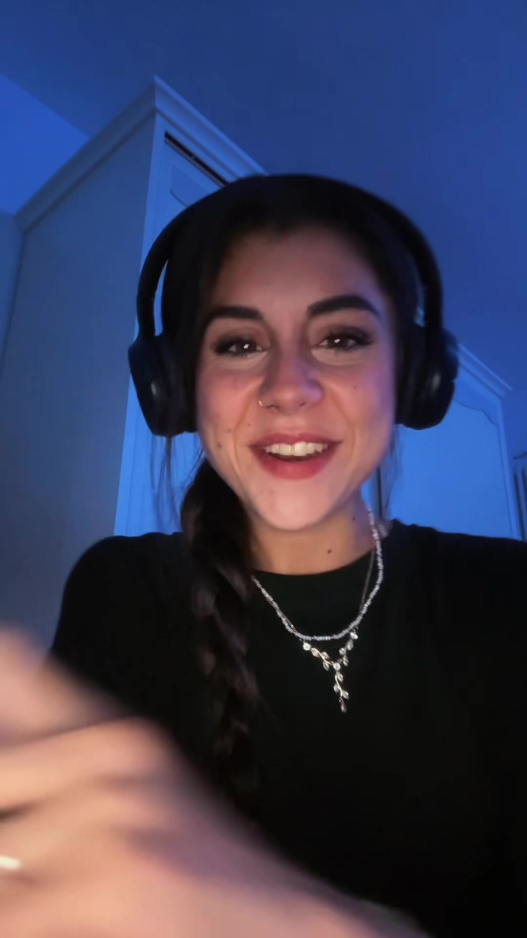 @𝐴𝑟𝑦