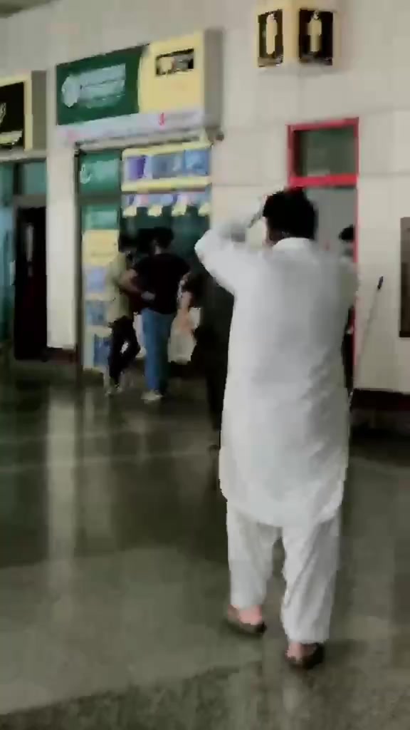 @Noorkhan