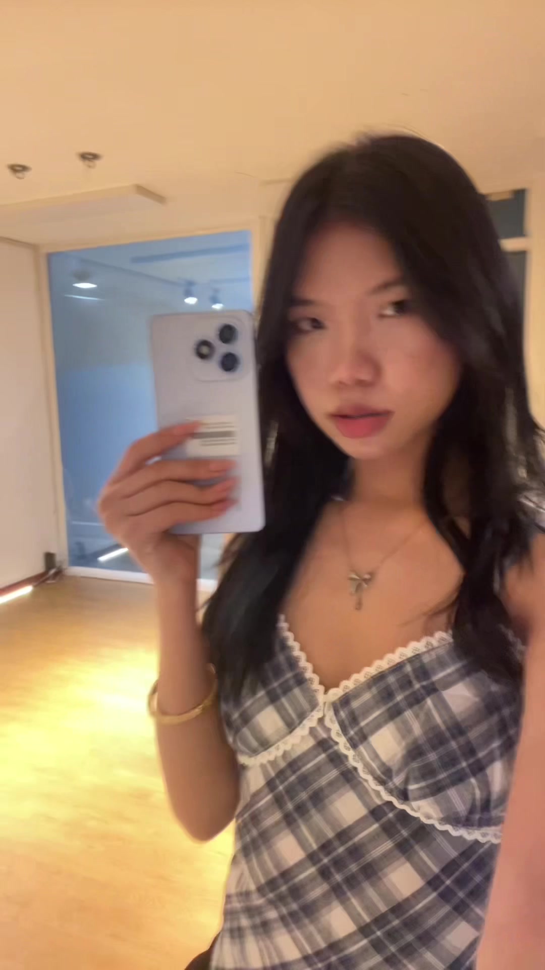 @3