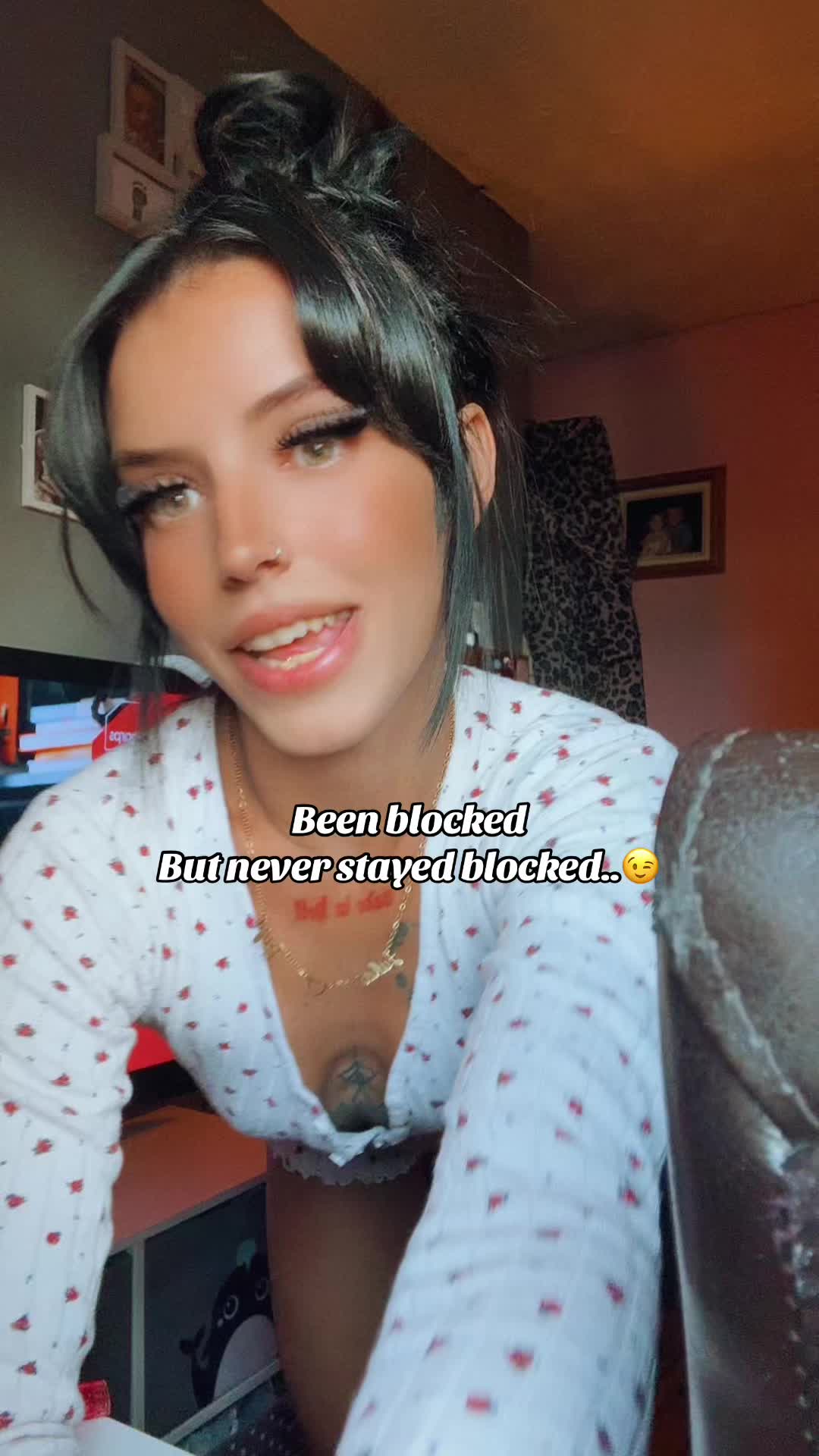 @𝑇ℎ𝑎𝑡𝑇𝑎𝑡𝑡𝑒𝑑𝑀𝑢𝑚ꨄ︎