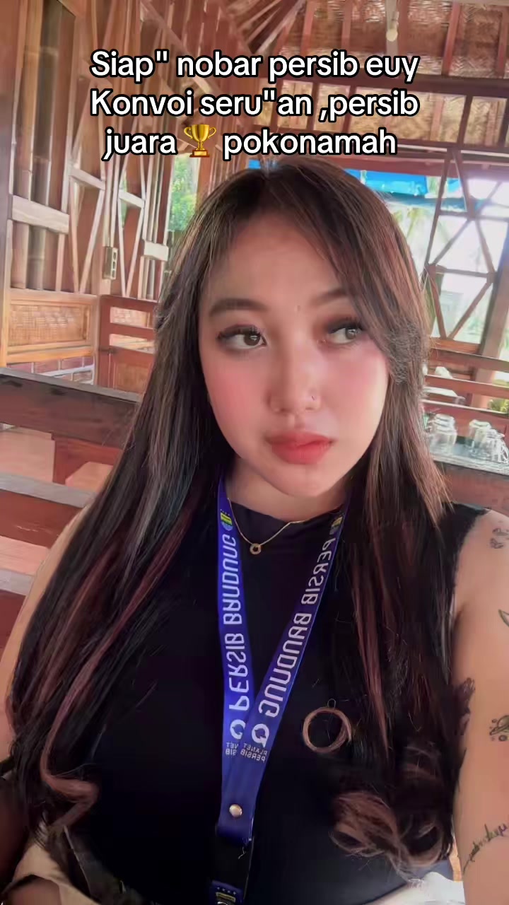 @akunaslidewimaura