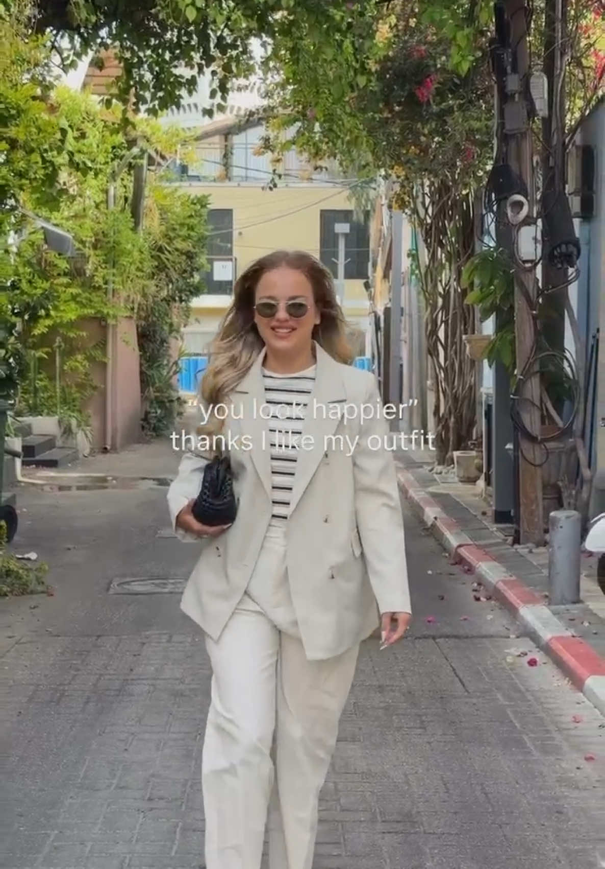 @Blueberrytlv