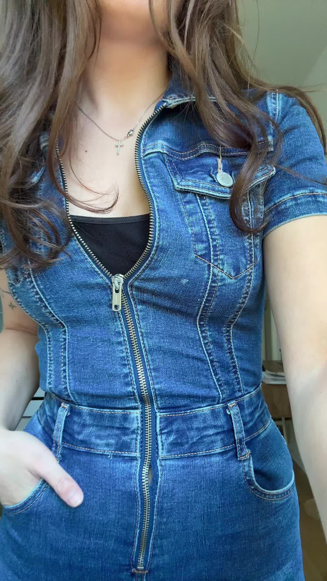 @sofia.com