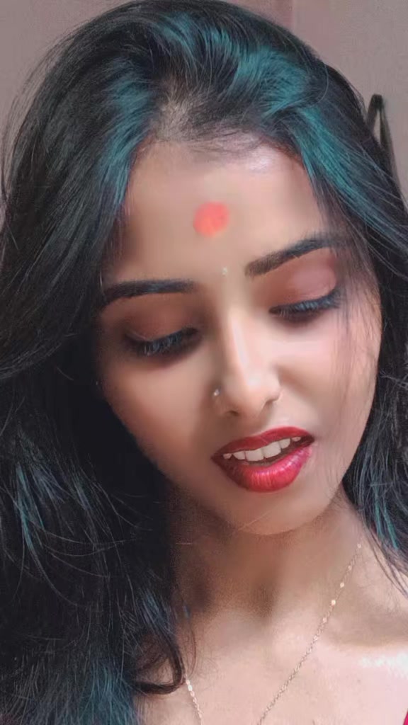 @rakhi thakur🌸🕊️