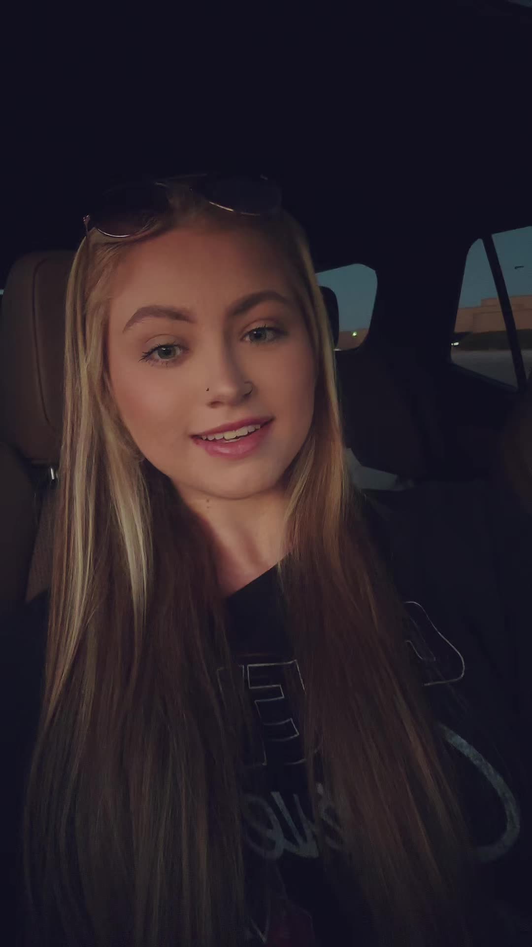 @Anzleighhh