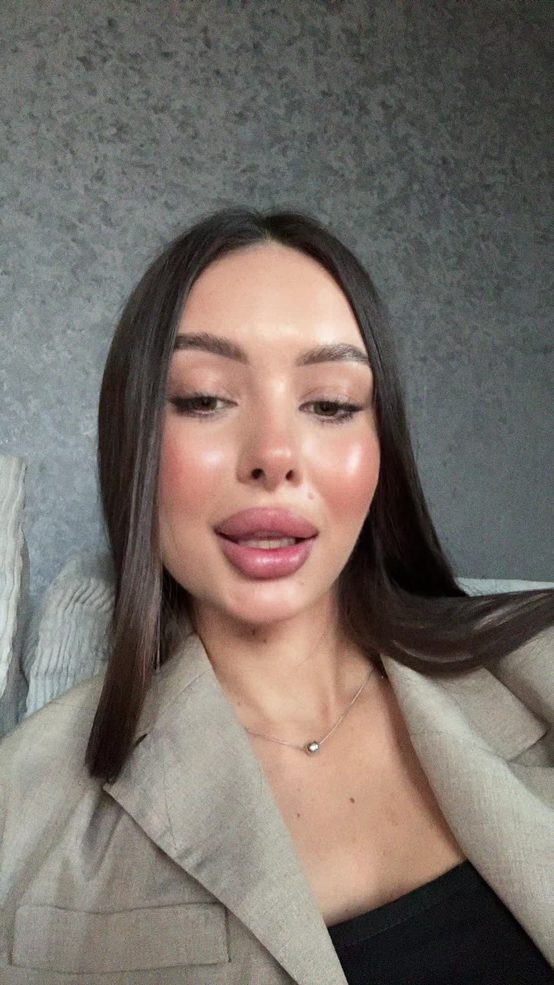 @__aparina