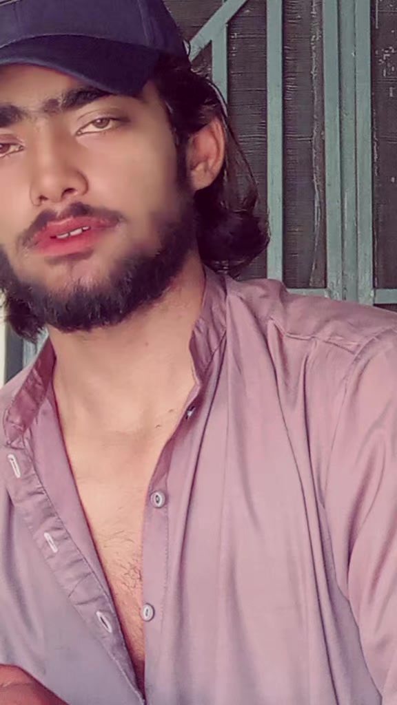 @gullfaraz🥀❤️🩹🥹🦋