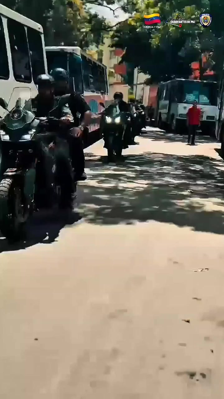 @Unidad Contra Bandas