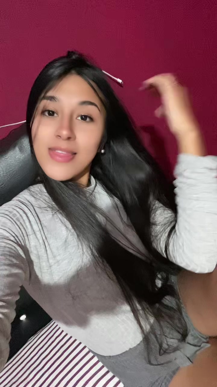 @𝓲 🍒.