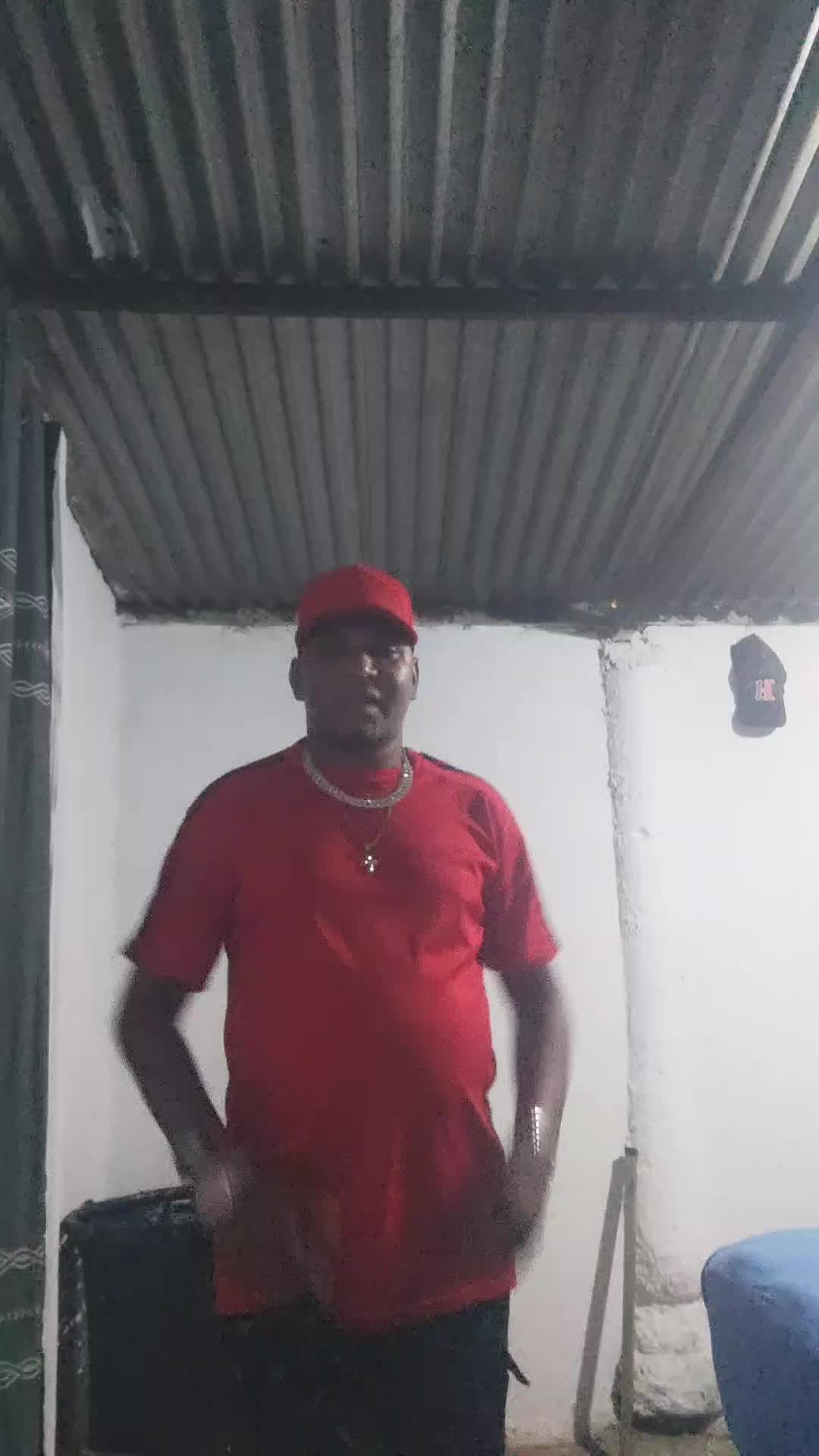 @Negro flow35
