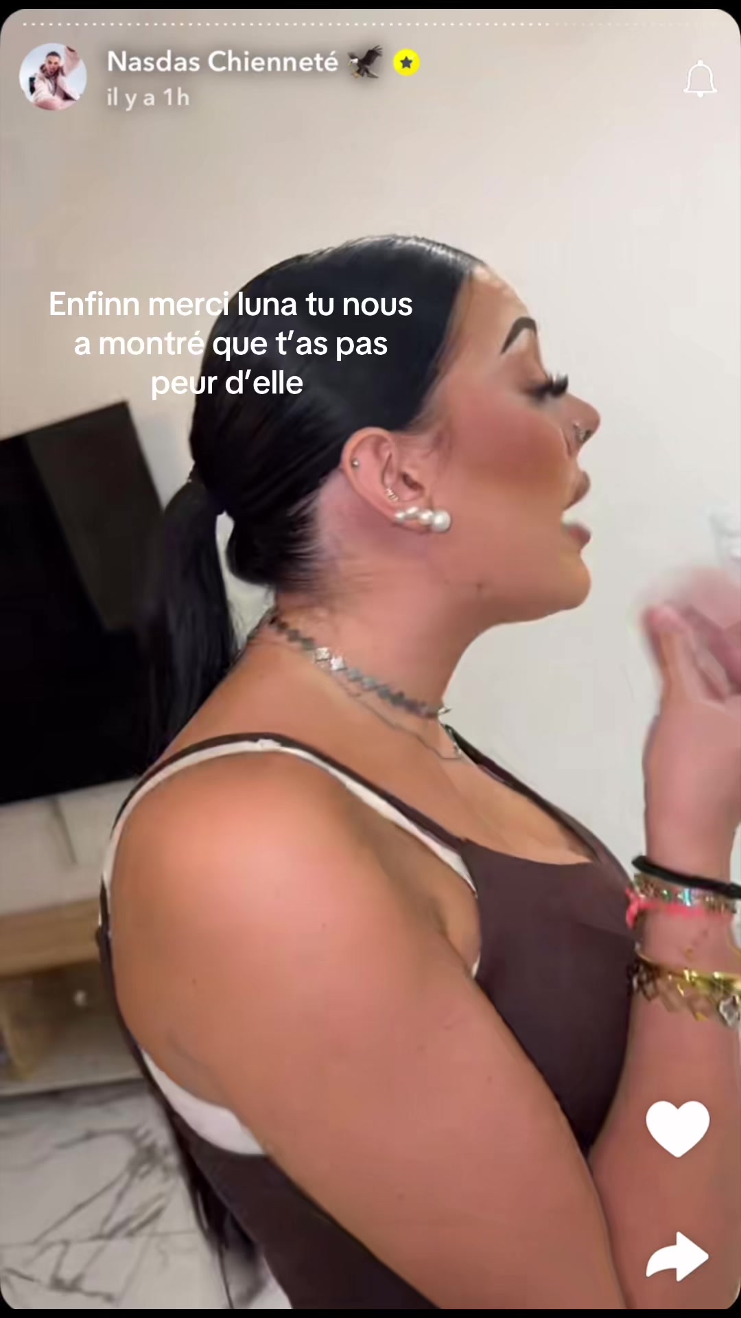 @P00VV_