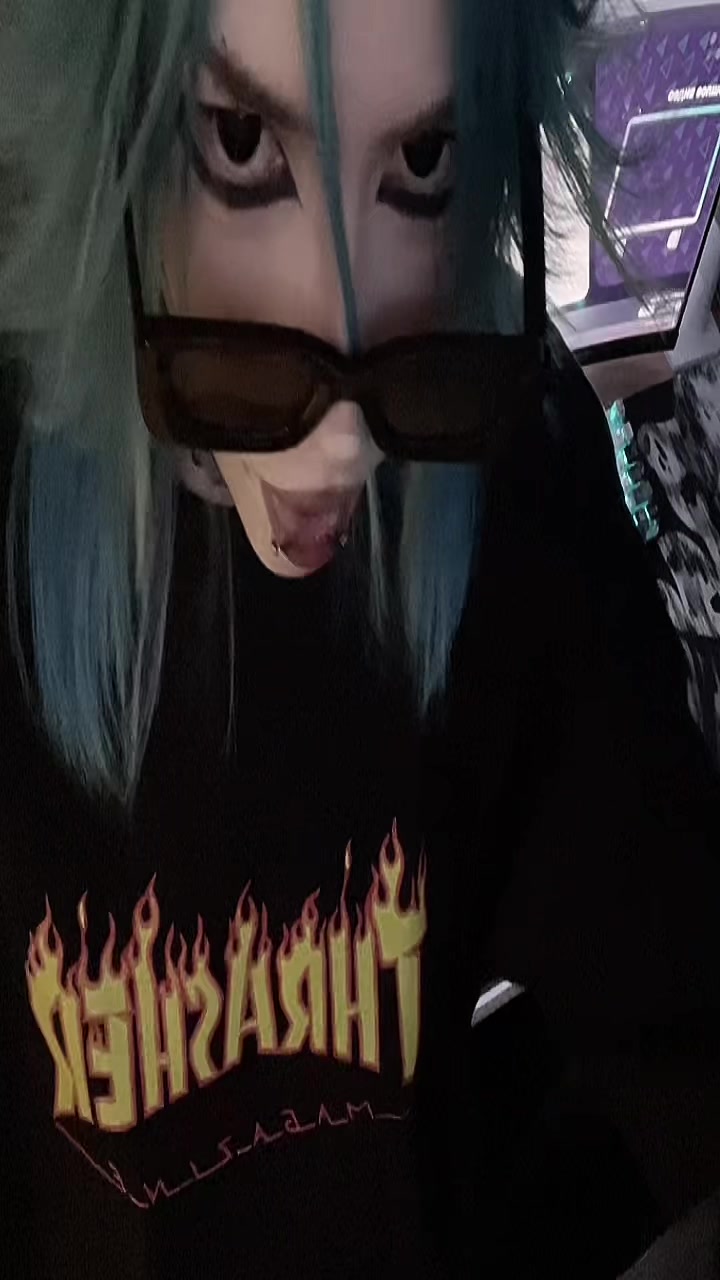 @ďefective