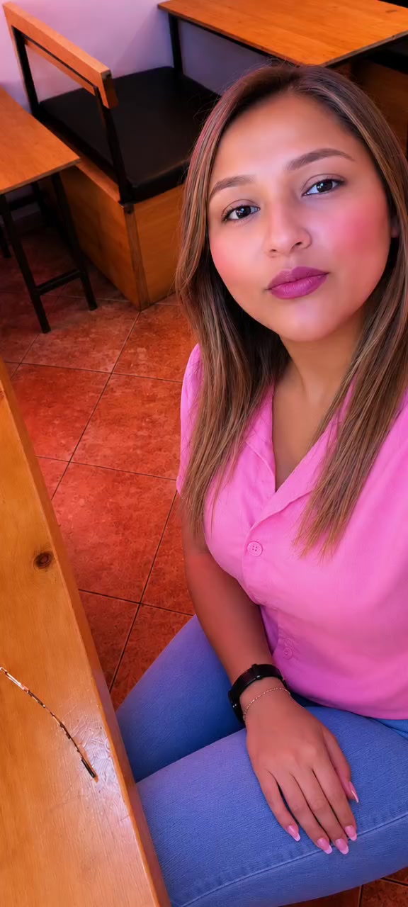 @Candy Jaramillo León