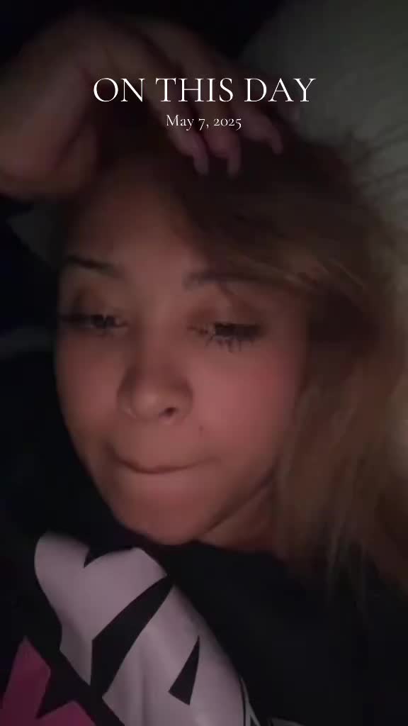 @YourAuntieMoe