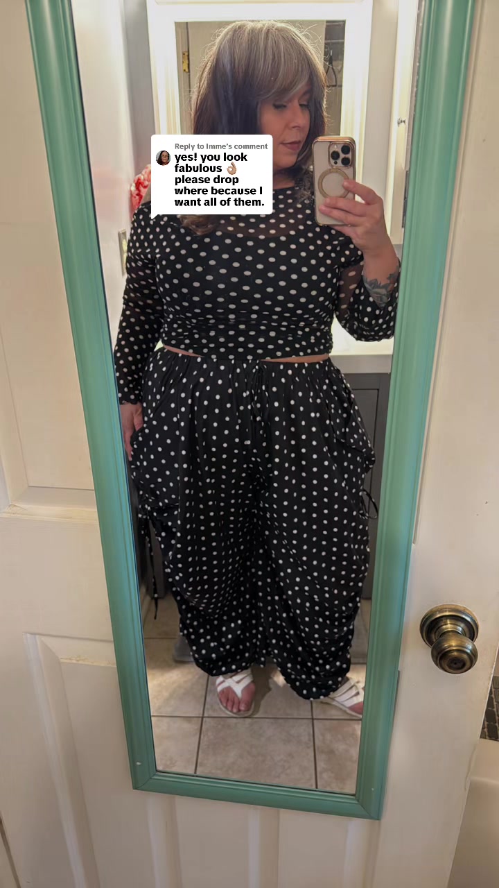 @shutyourcakeholes
