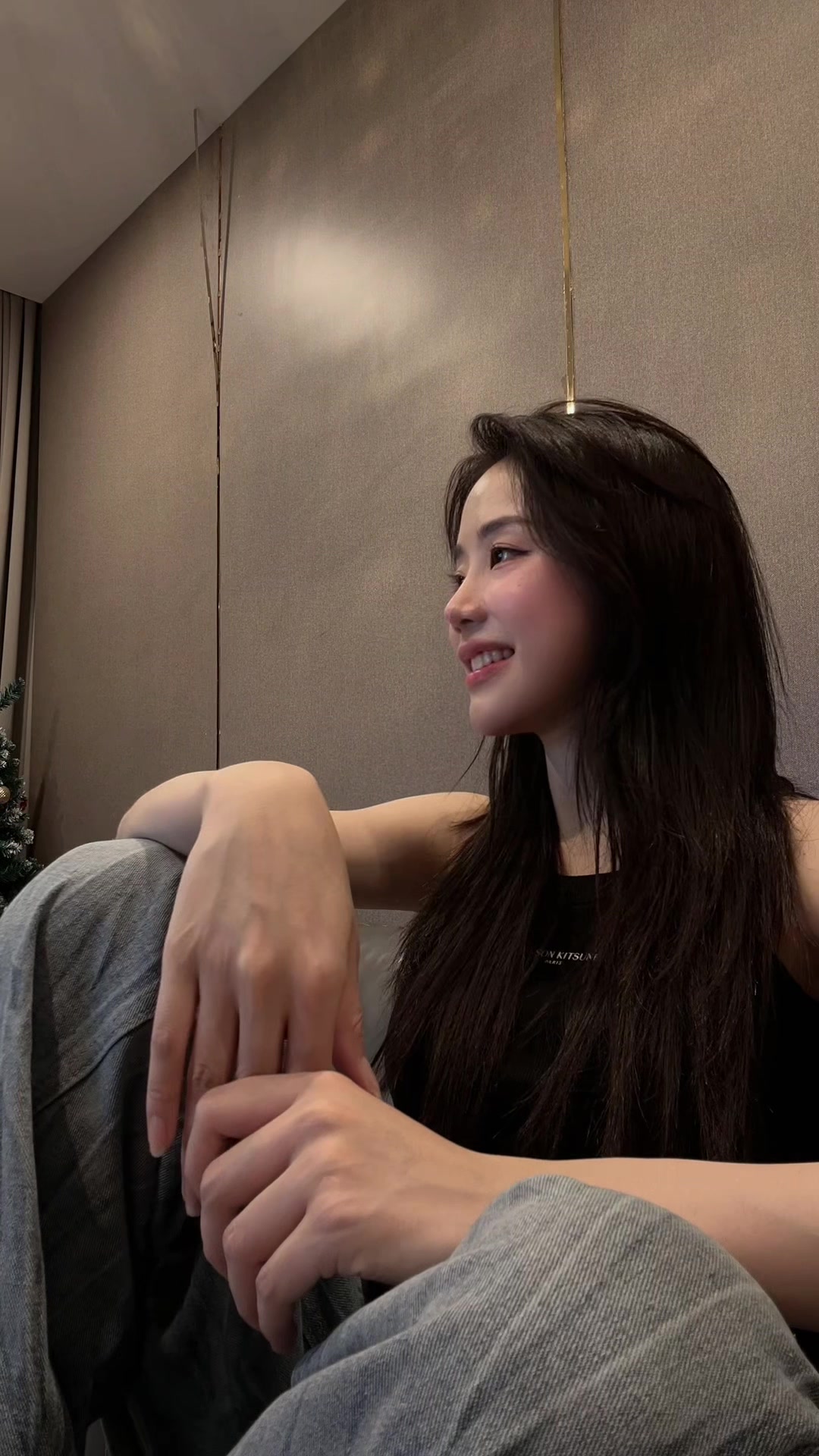 @ยูนาย้าา