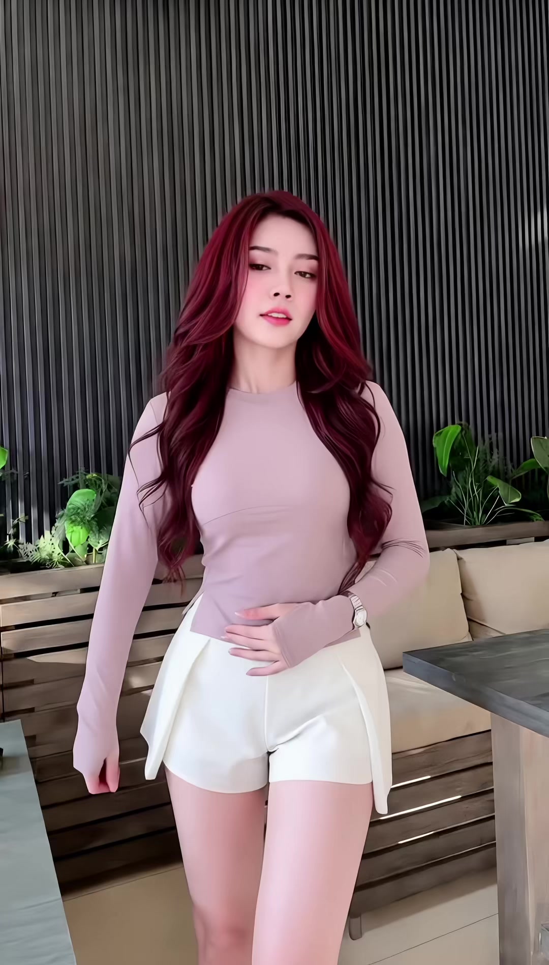 @L. Claudia Lestari