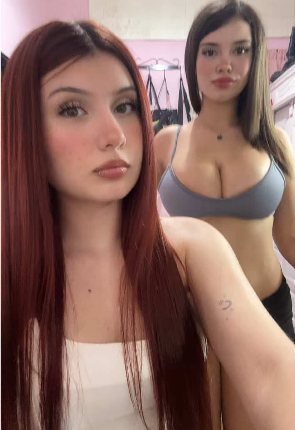 @𝓷𝓲𝓬𝓴𝓲💋