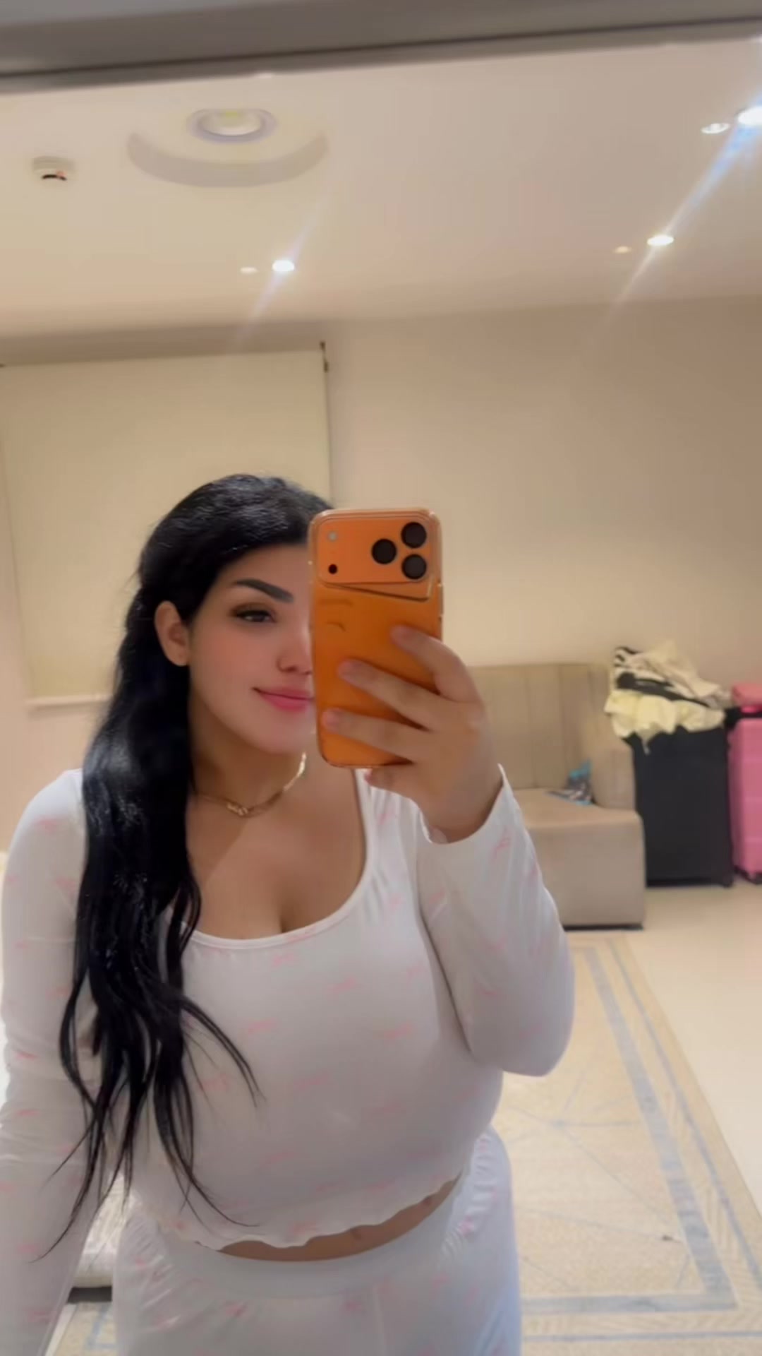 @👑sahoura👑