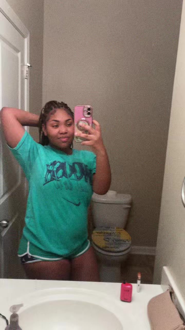 @1bratt.c