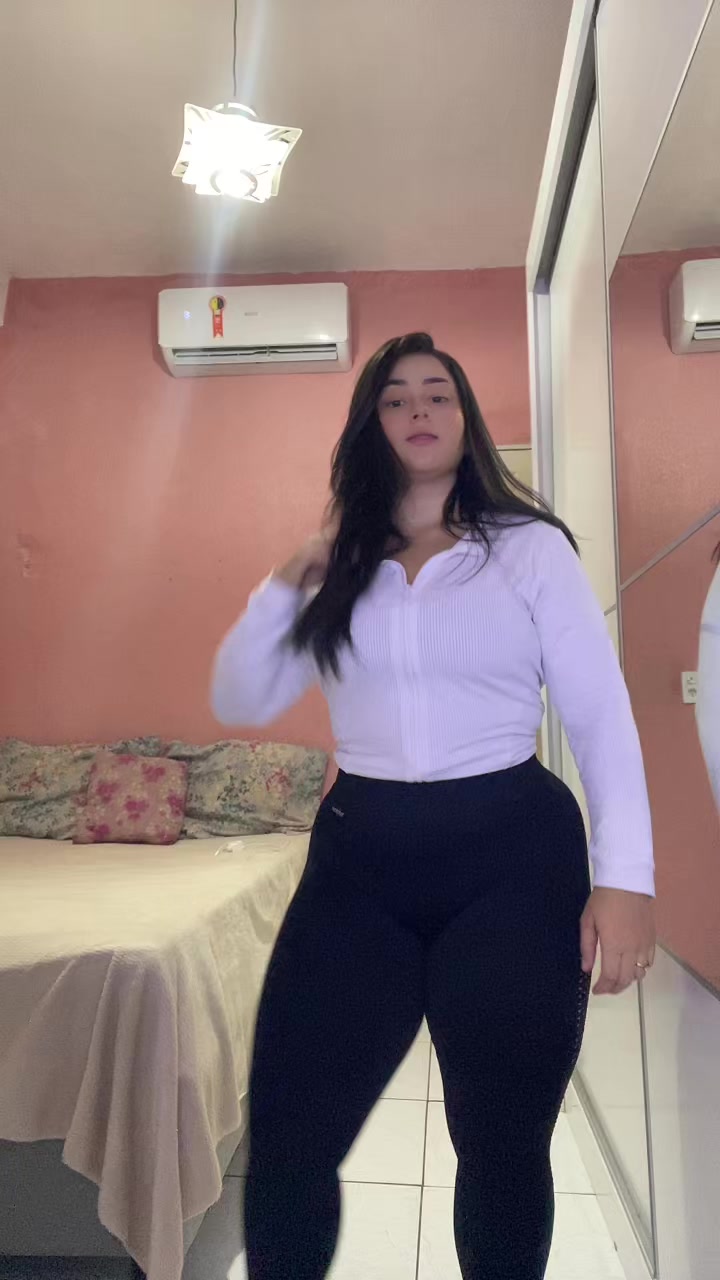 @Thayamaral.ss