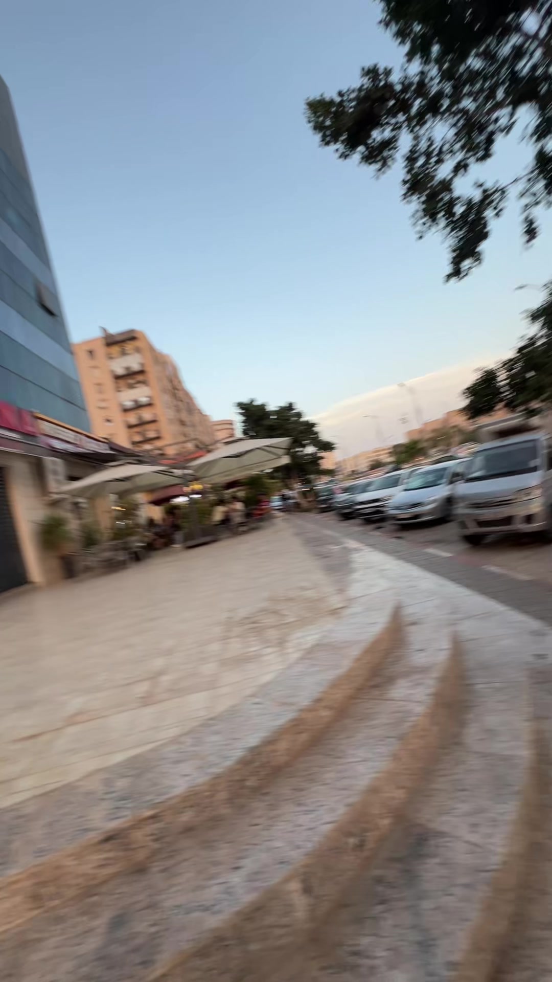 @Hicham Laakel