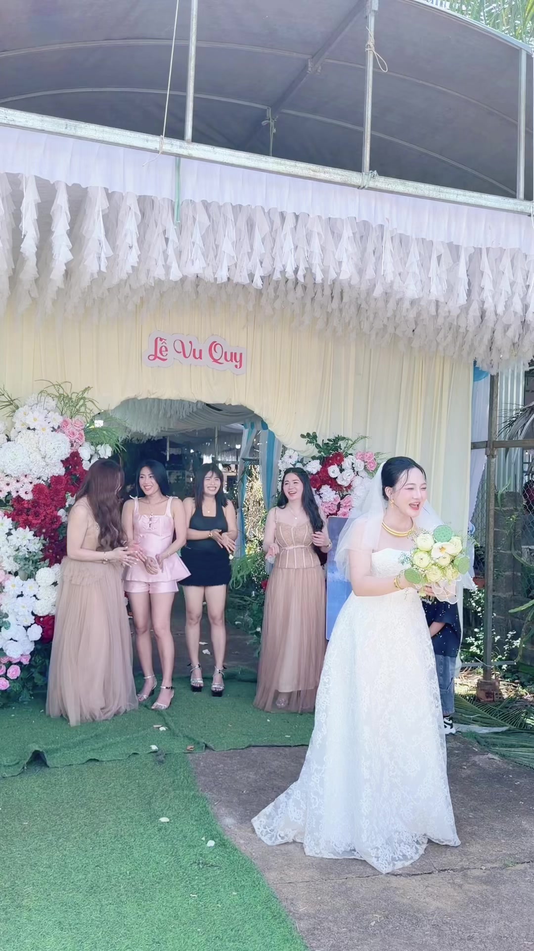 @Phượng thích ngắm mây