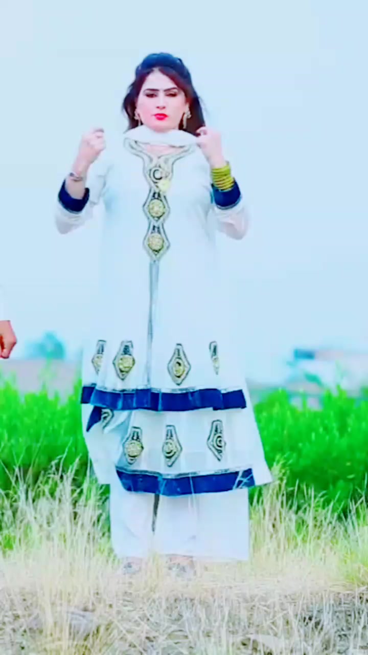 @🇸𝐚𝐧𝐚 🇸𝐭𝐮𝐝𝐢𝐨
