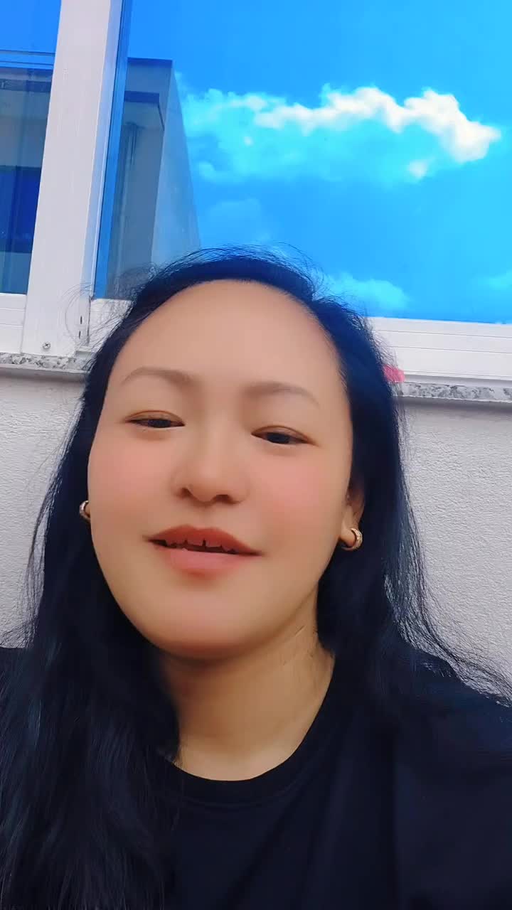 @Ela....🐰♥️