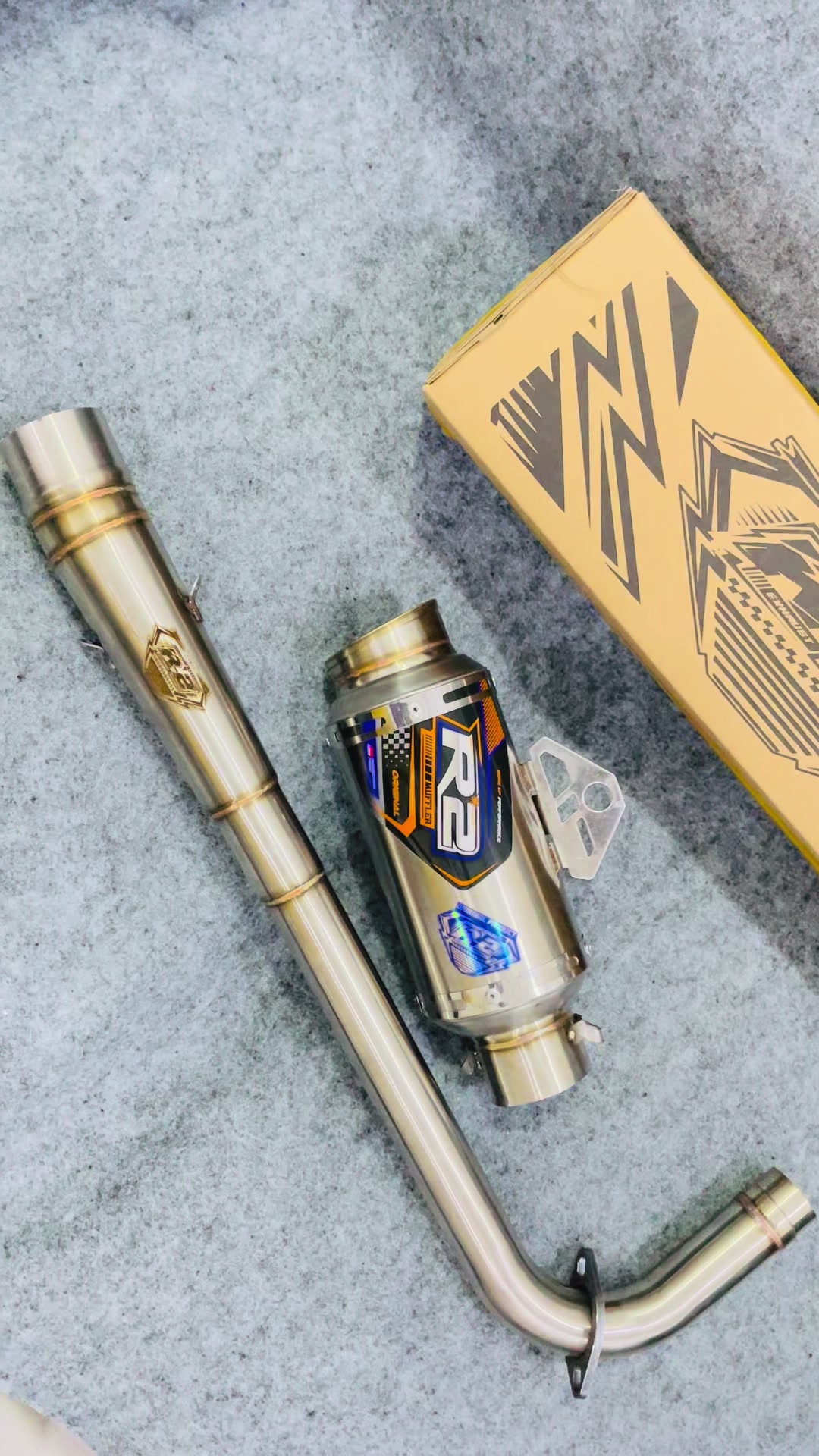 @r2 muffler