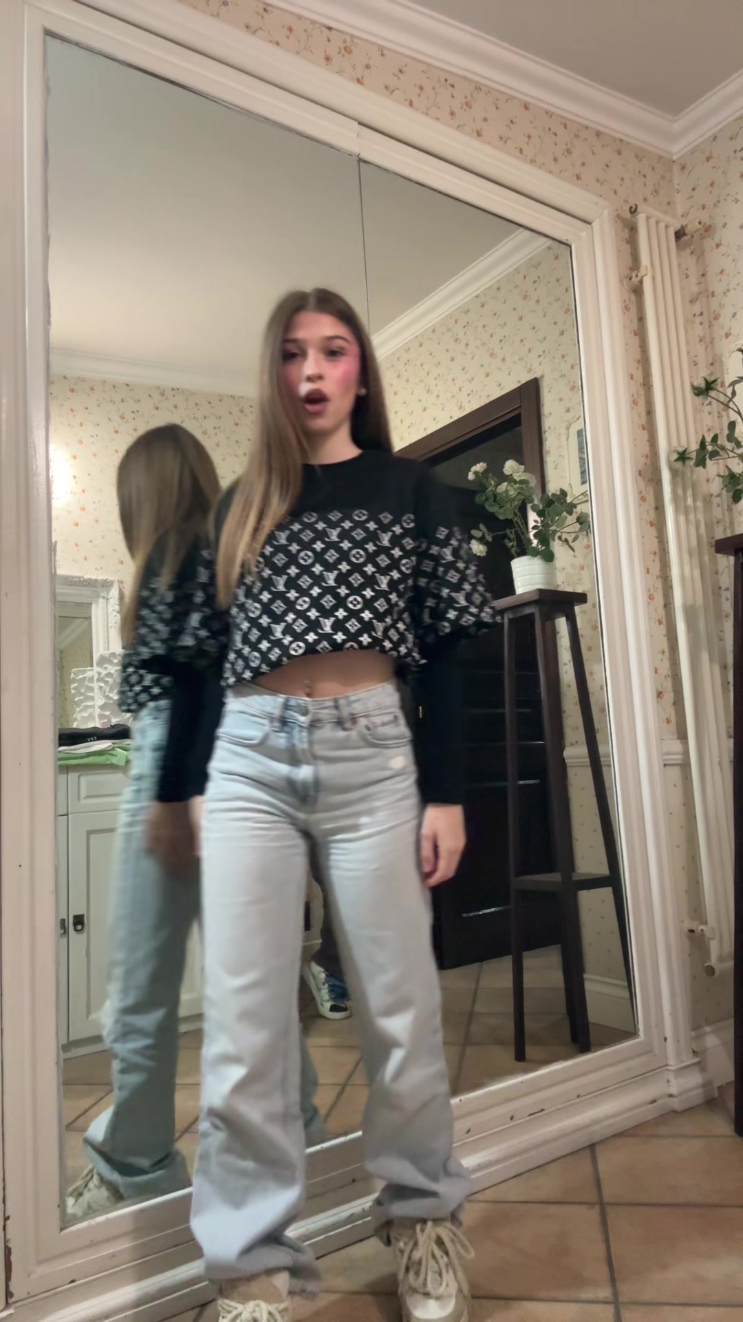 @22