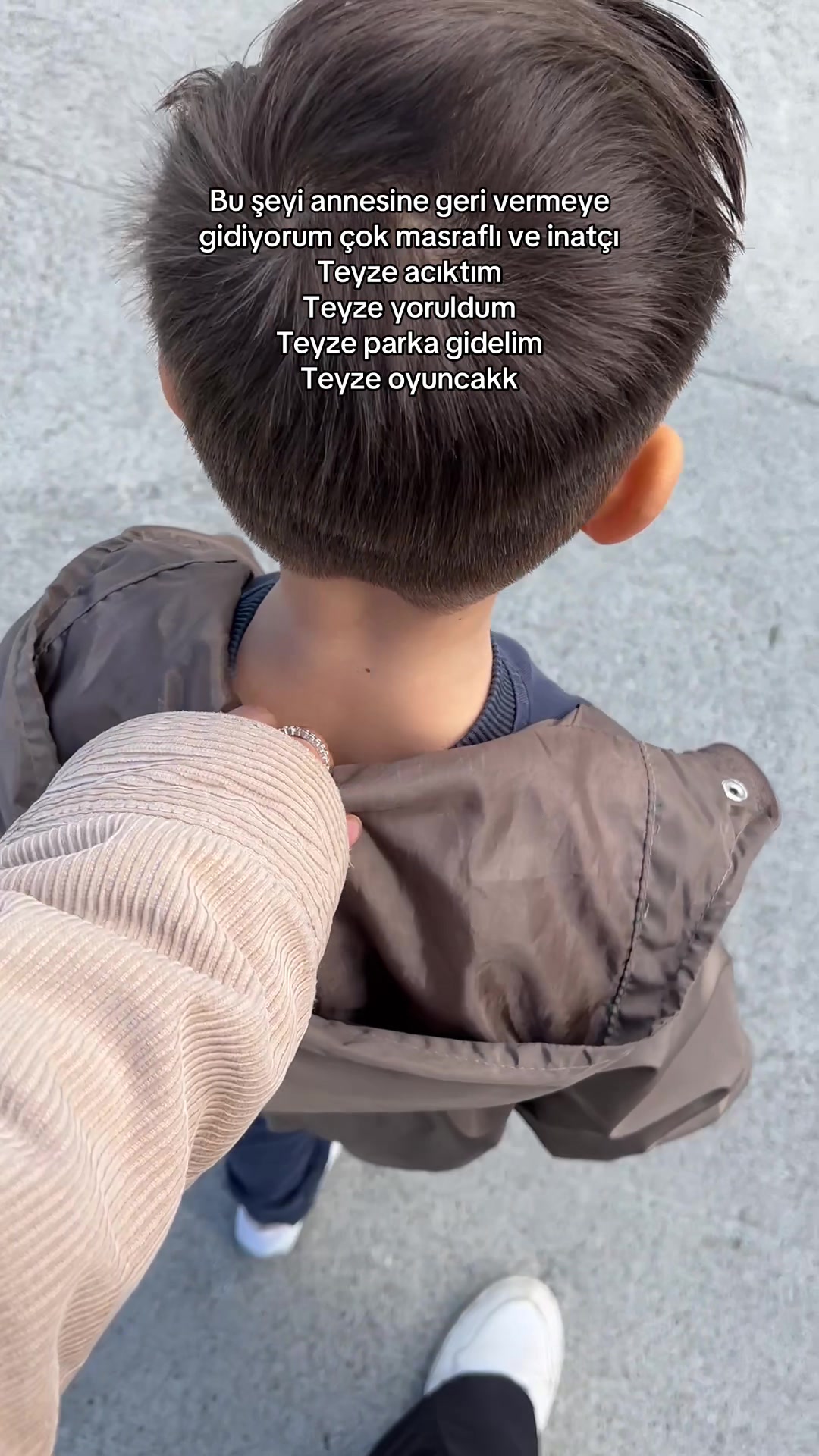 @ℳ ᥫ᭡
