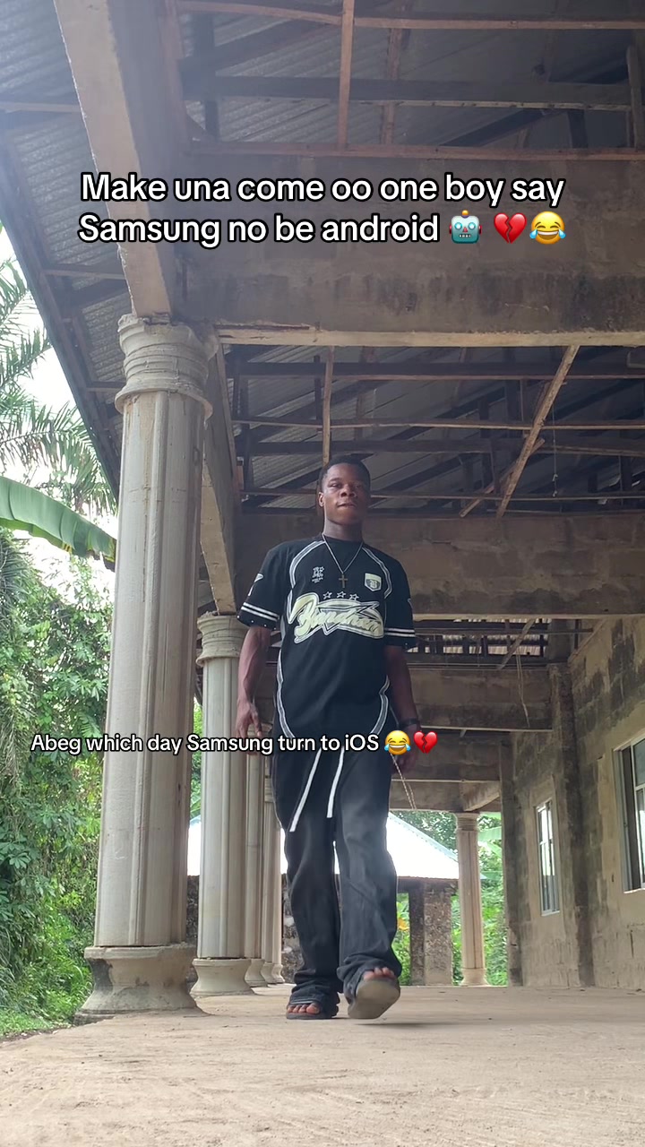 @M.R.B.U.G.G.E.R🕺⚽️🎊🚀