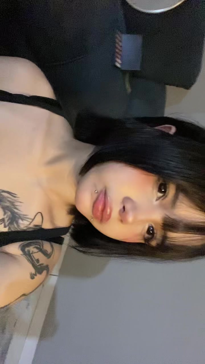 @hanamiemii