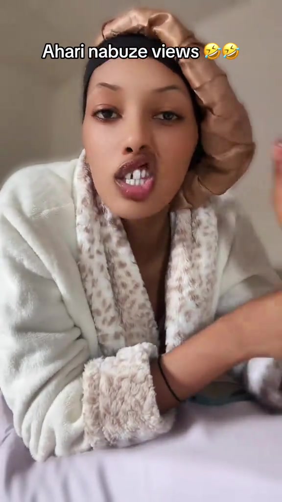@Latifa🇷🇼