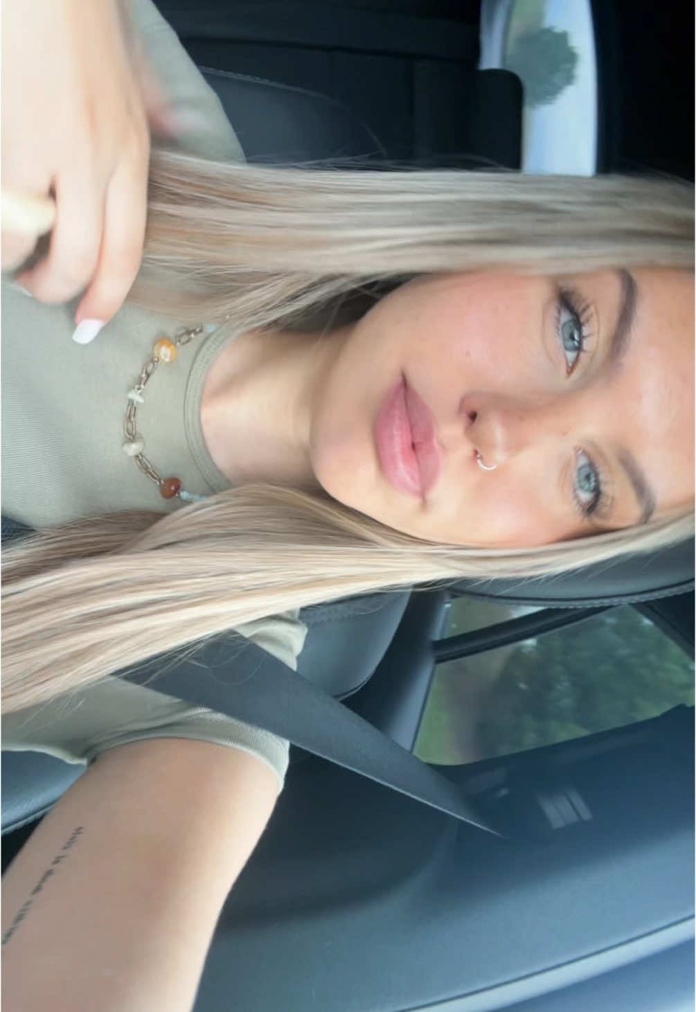@Julss