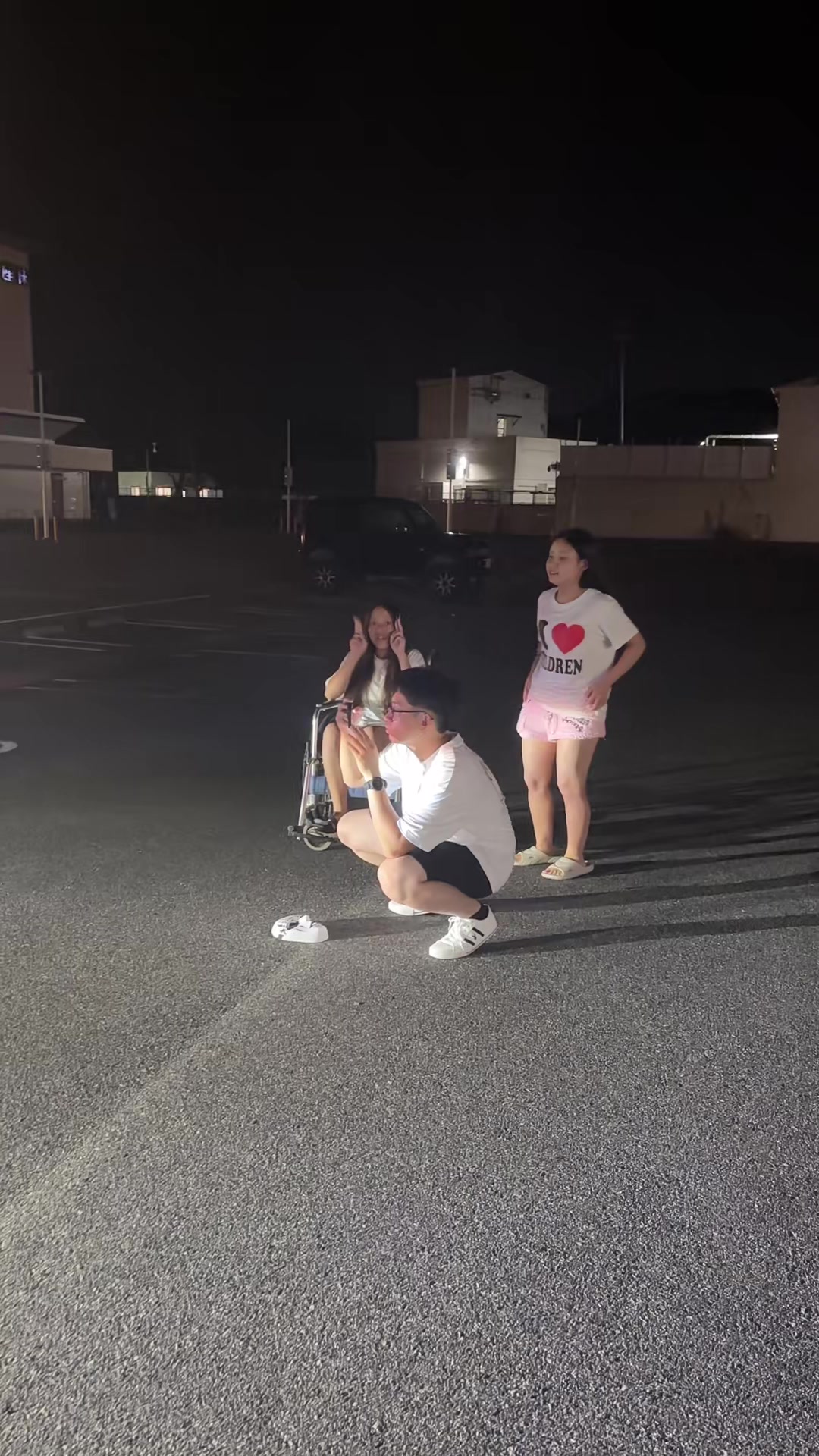 @きら