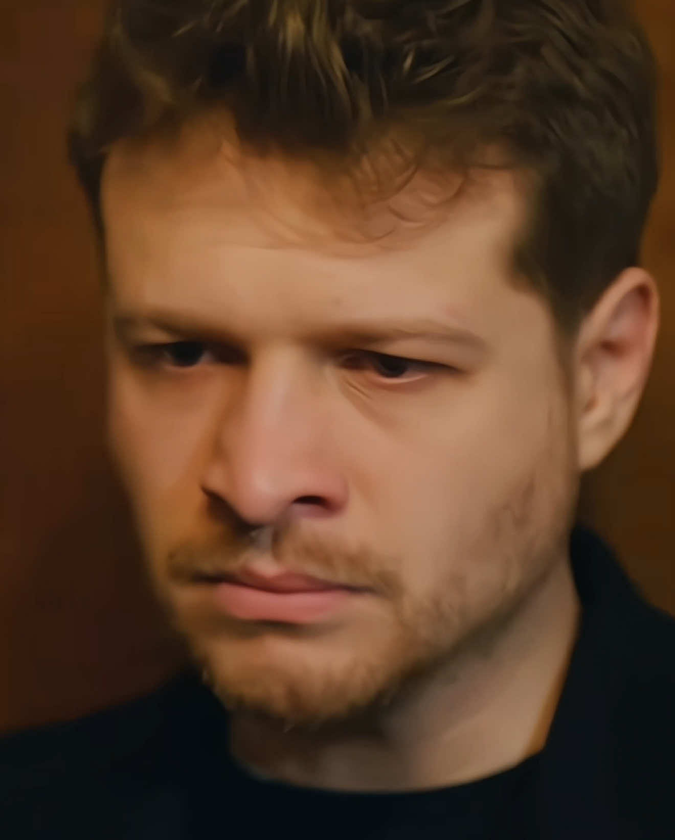 @𝐄𝐝𝐢𝐭𝐬