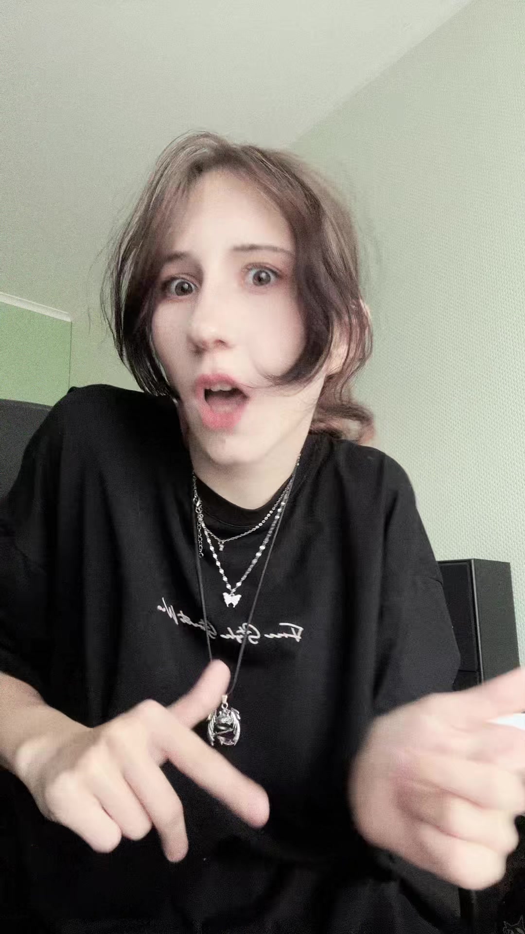 @de1tye