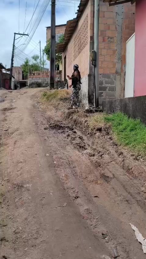 @user76210427259