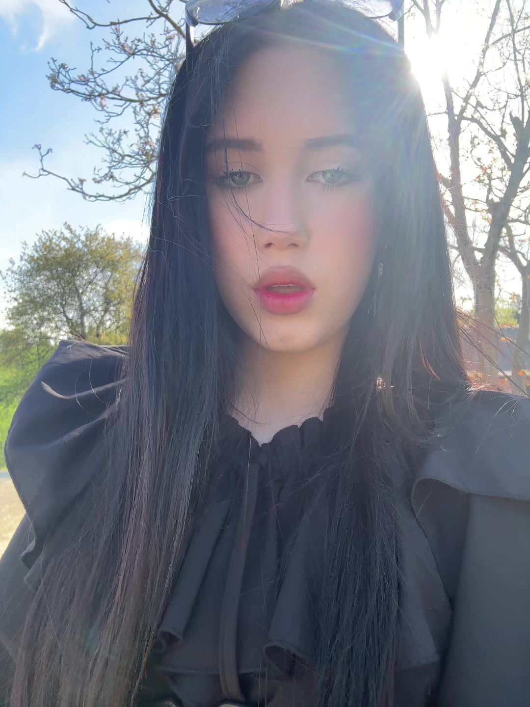 @𝐾𝓃𝒶𝓏𝑒𝓋𝒾𝓈𝒽𝓀𝒶.