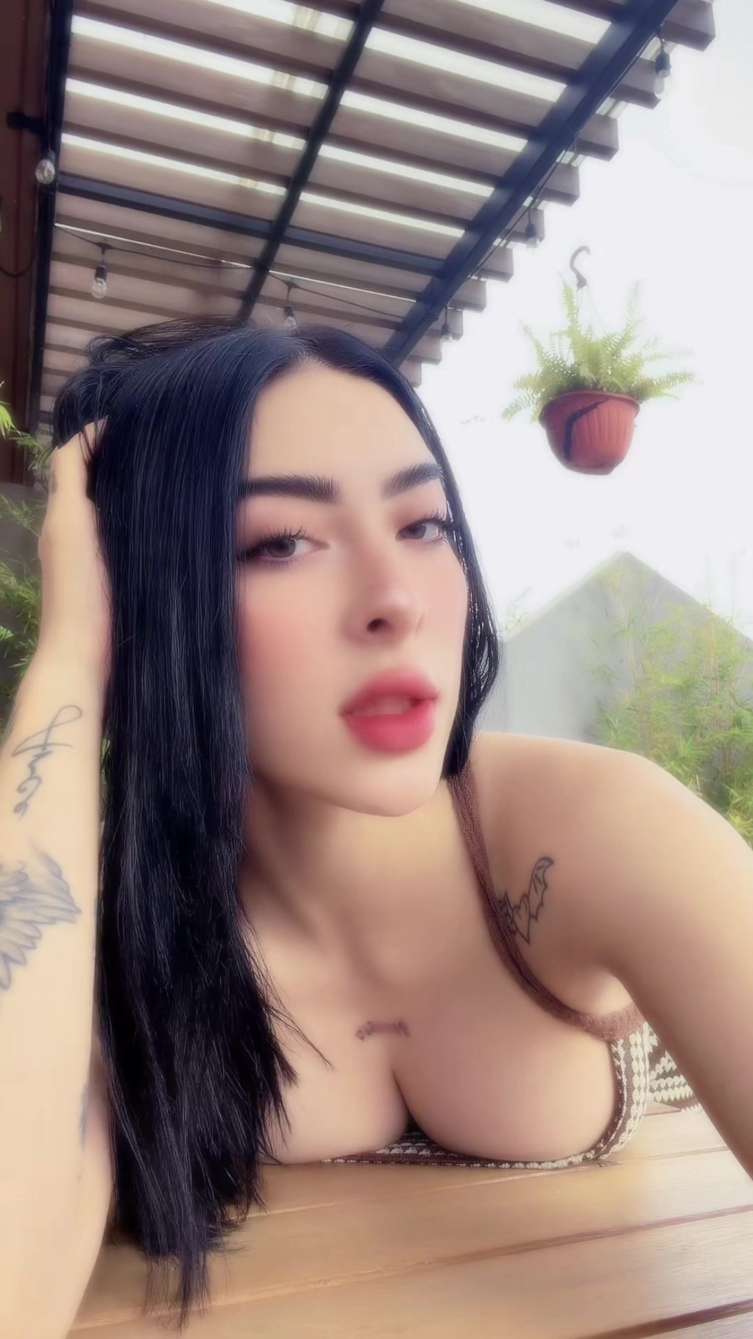 @Pamela Arc