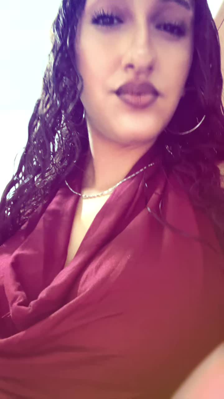 @👹