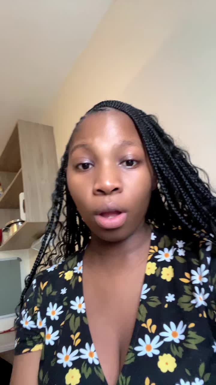 @Sisanda