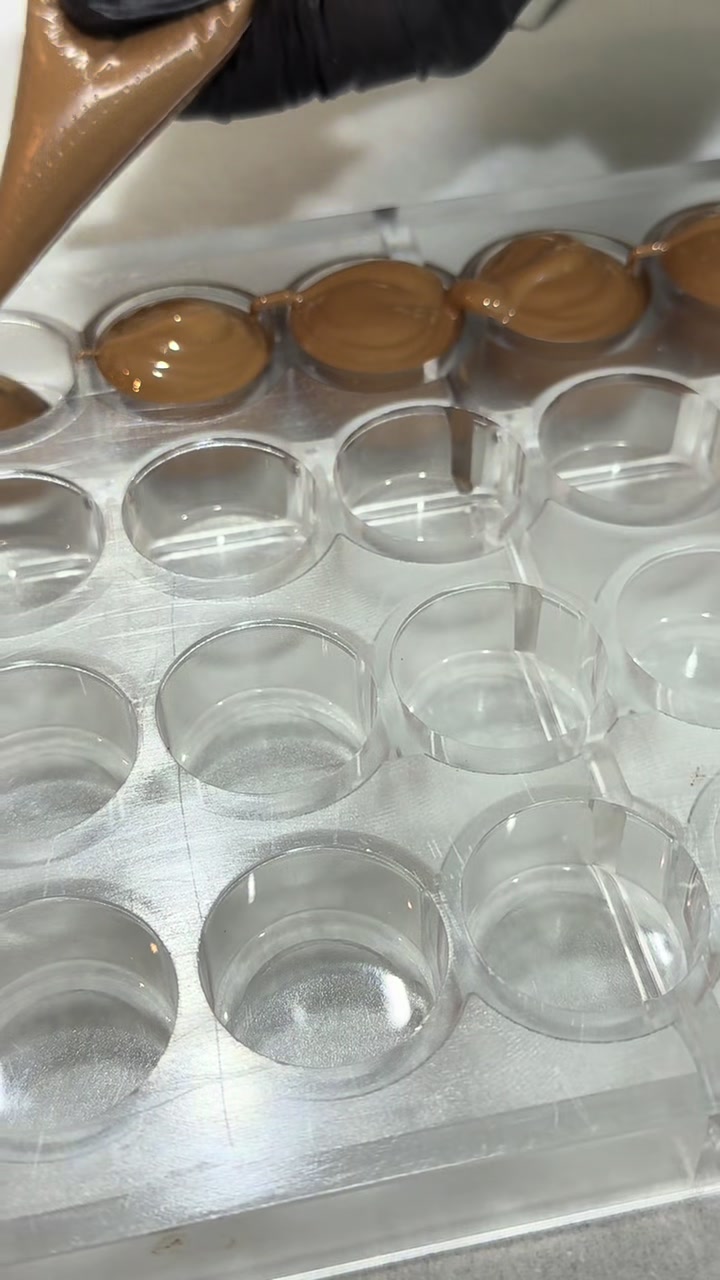 @Violette CHOCOLAT🍫