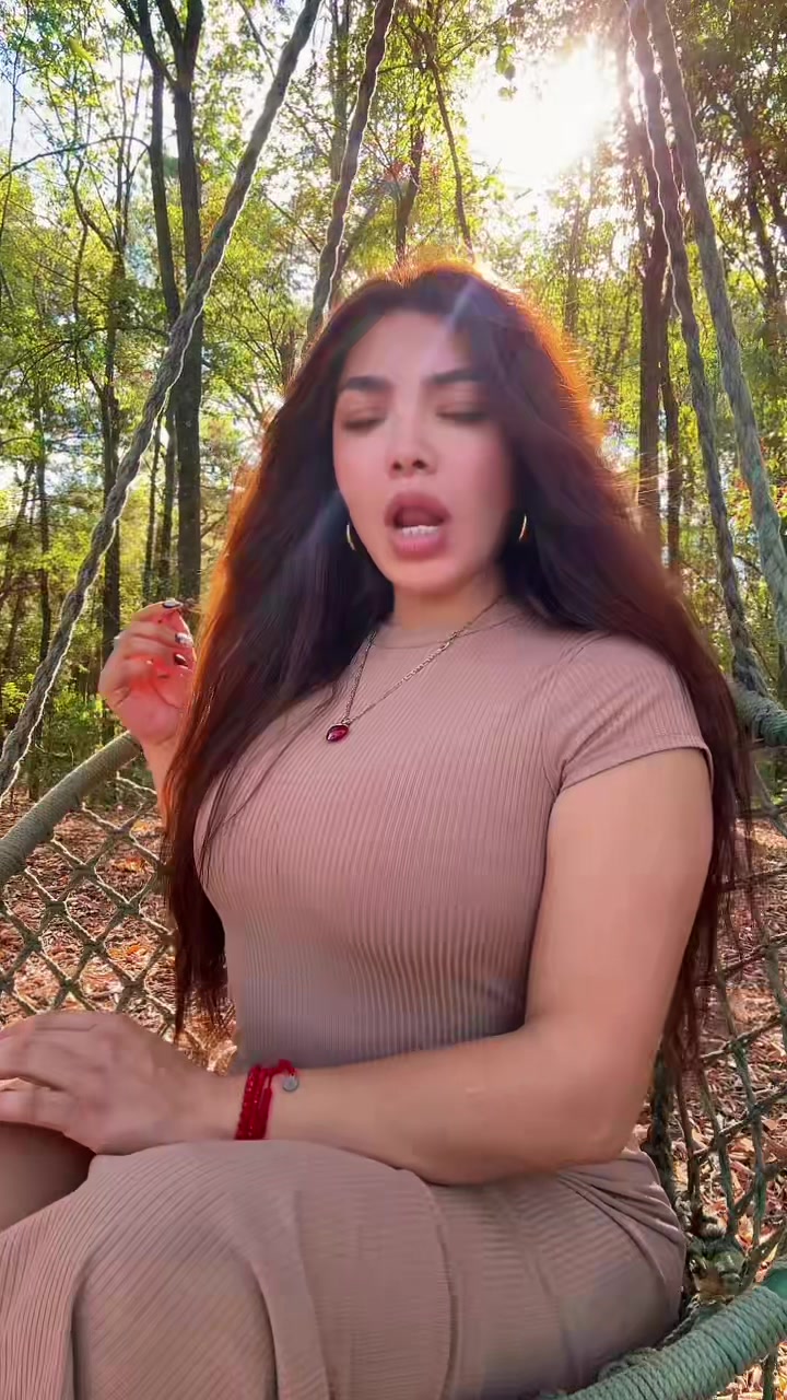 @Mía