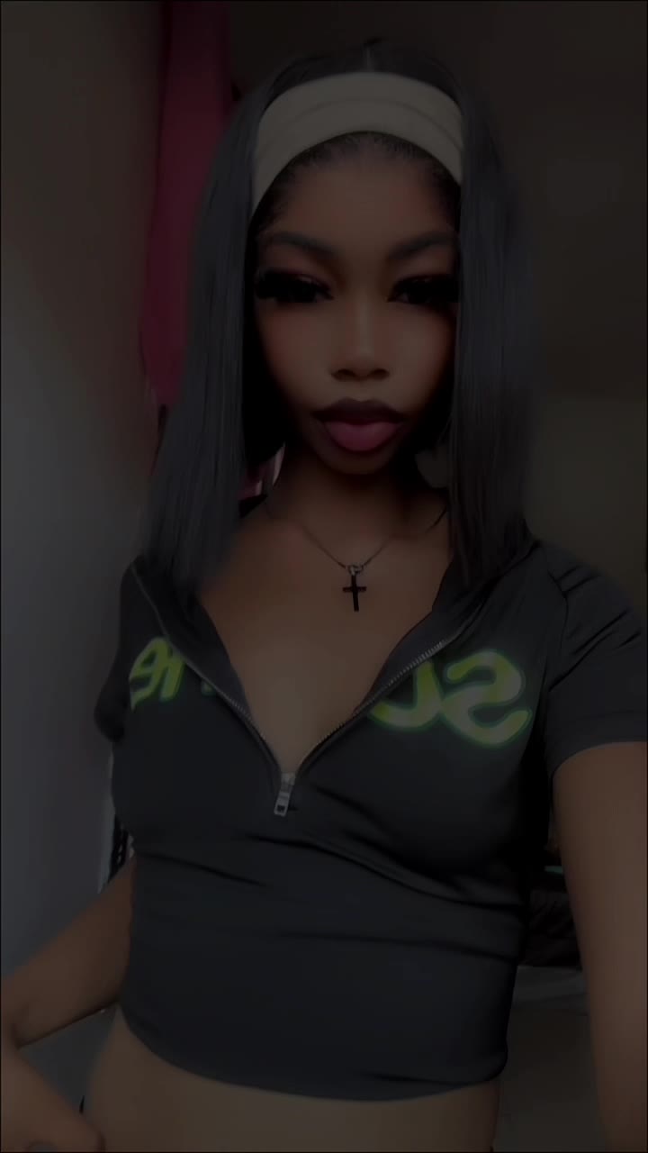 @Ellaissopretty🎀💸🍯✨