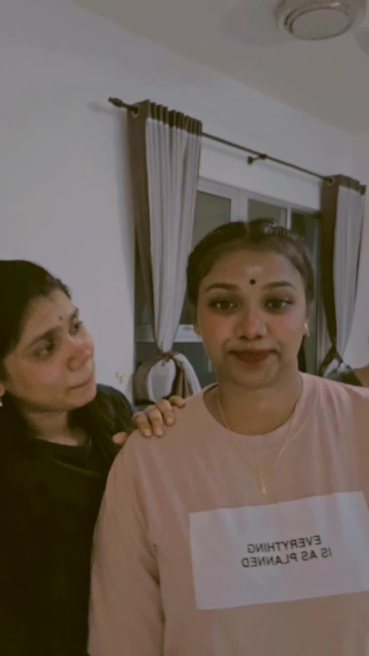 @பாரதி🖤🌻