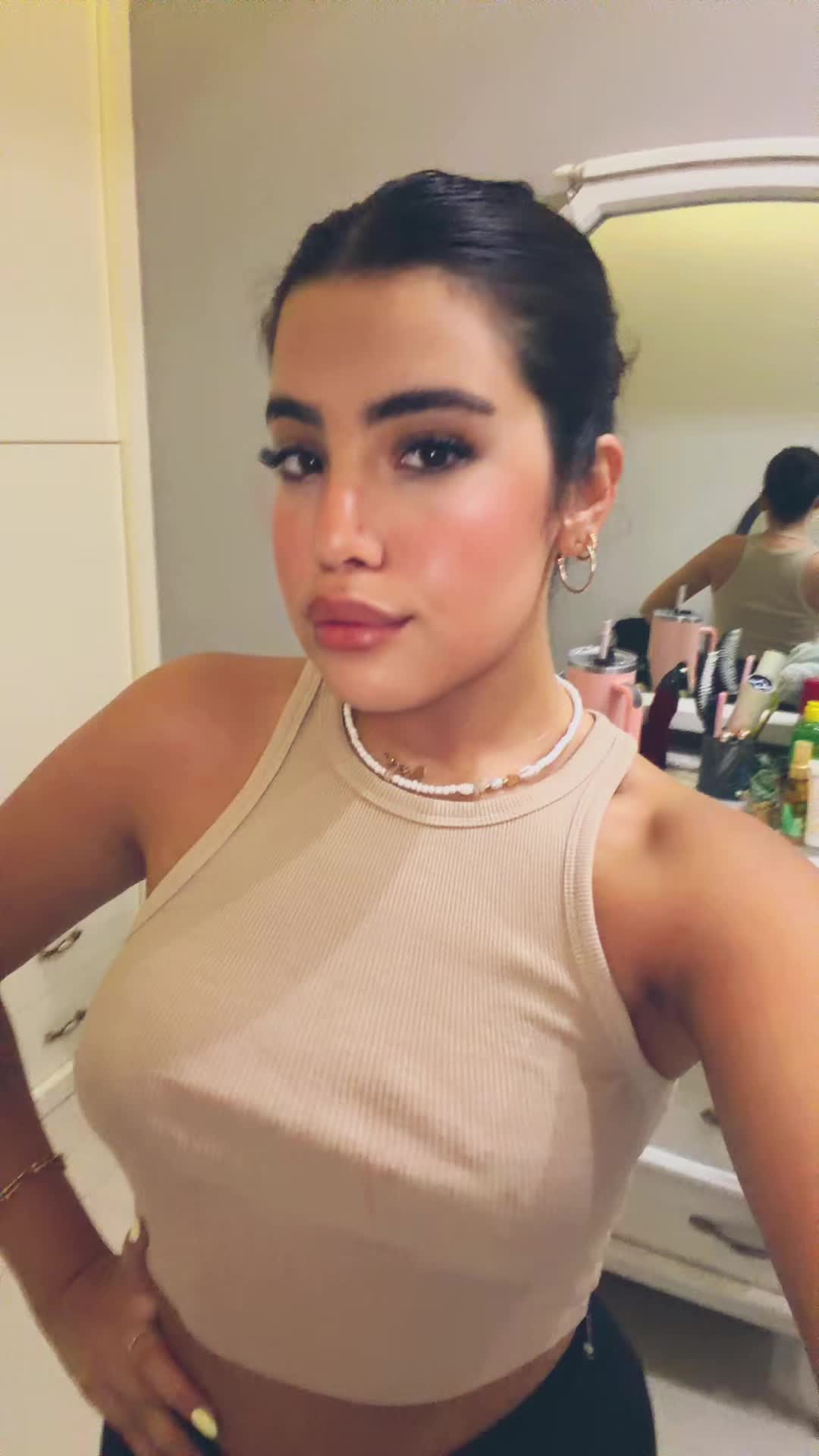 @Vianaaa