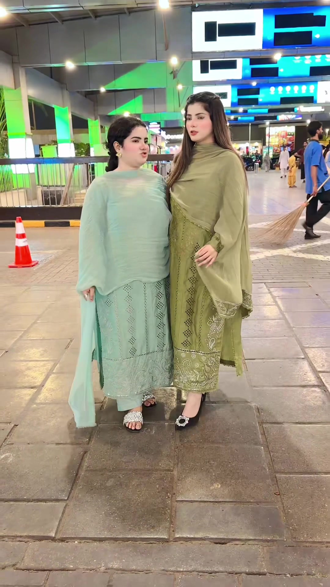 @Fazila Ali official